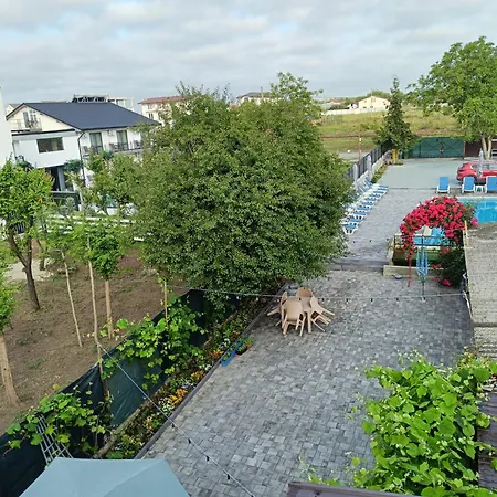 Pensiune Andra Costineşti